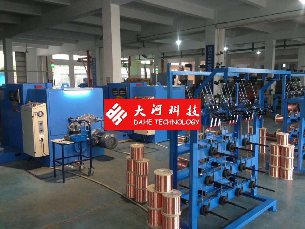 High Accuracy Cable Bunching Machine / Touch Screen Cable Extrusion Line