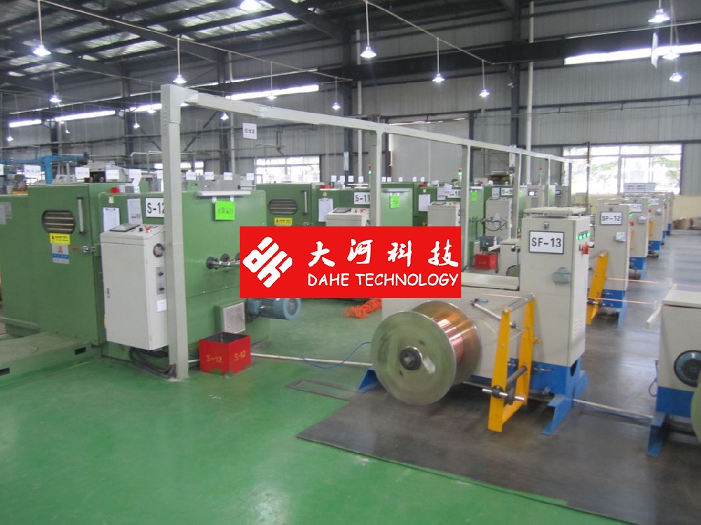 630 Active Pay Off Double Cable Machine For Double Wire Twisting Pneumatic Tension